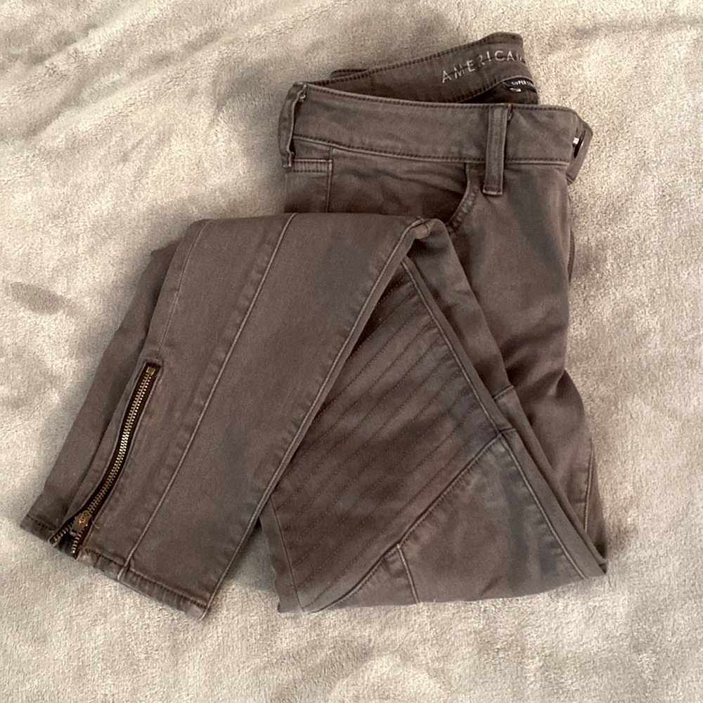 American Eagle super stretch 6 regular gray skinny jeans jegging